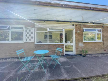 1 bedroom Flat for sale in Stoneygate, Leicester, LE2 1RD