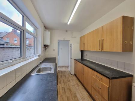 3 bedroom Property to let in Windermere Street, Leicester
