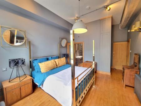 2 bedroom Property to let in The Pick Building, Leicester