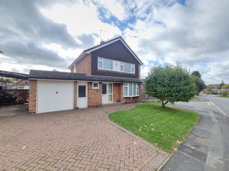 3 bedroom Property to let in Kelmarsh Avenue, Leicester