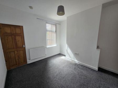 3 bedroom Property to let in Edward Road, Leicester