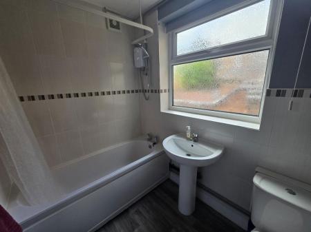 3 bedroom Property to let in Edward Road, Leicester