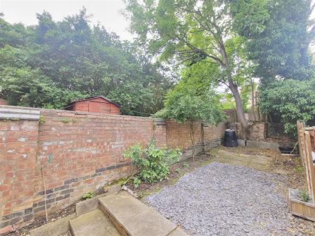 3 bedroom Terraced House for sale in Cavendish Road, Aylestone