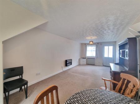 3 bedroom Terraced House for sale in Cavendish Road, Aylestone