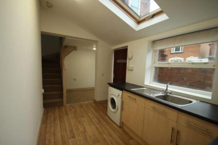 1 bedroom Property to let in Bulwer Road, Leicester