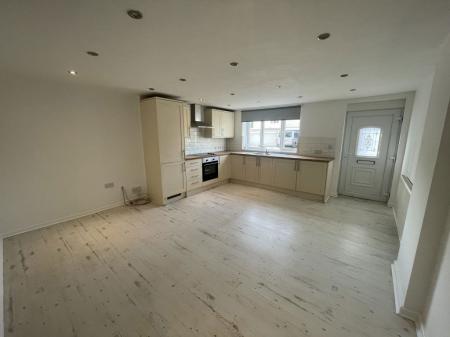 3 bedroom Property to let in Woodbank, Leicester