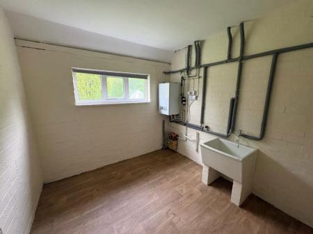 3 bedroom Property to let in Church Lane, Leciester