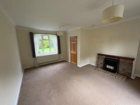 3 bedroom Property to let in Church Lane, Leciester