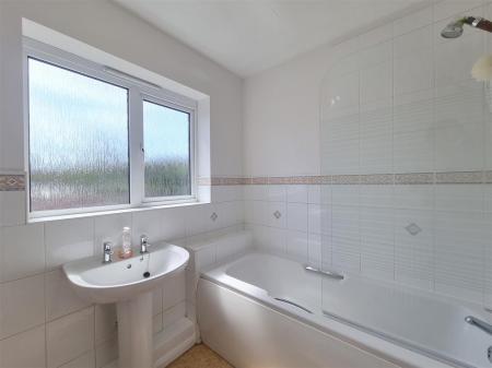 3 bedroom Link detached house for sale in Murby Way, Thorpe Astley, Leicester