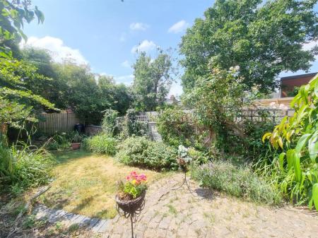2 bedroom Terraced House for sale in Sidney Road, South Knighton, Leicester