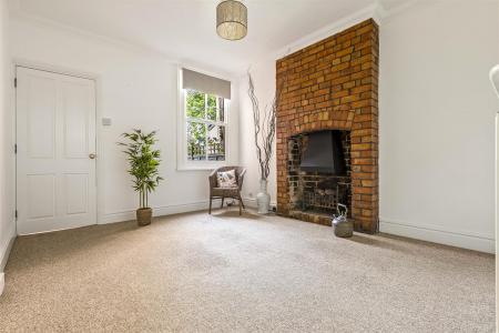 2 bedroom Terraced House for sale in Sidney Road, South Knighton, Leicester