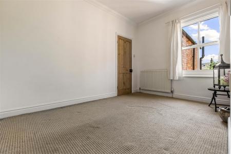 2 bedroom Terraced House for sale in Sidney Road, South Knighton, Leicester