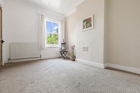 2 bedroom Terraced House for sale in Sidney Road, South Knighton, Leicester