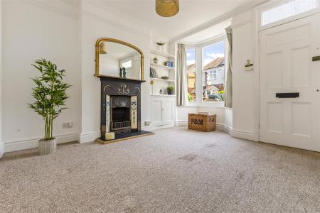2 bedroom Terraced House for sale in Sidney Road, South Knighton, Leicester