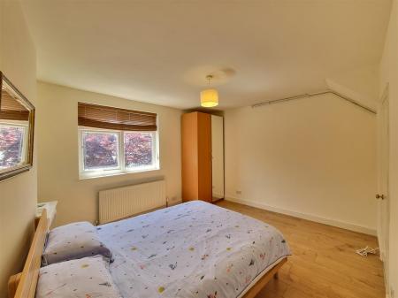2 bedroom Terraced House for sale in Cavendish Road, Leicester