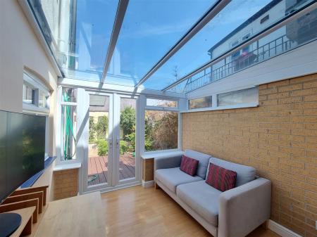 2 bedroom Terraced House for sale in Cavendish Road, Leicester