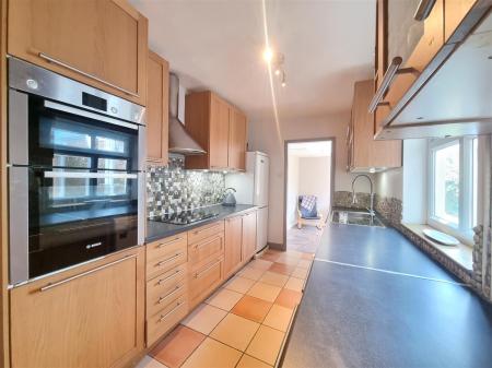 2 bedroom Terraced House for sale in Cavendish Road, Leicester