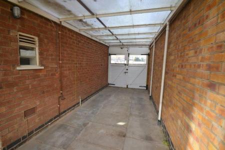 3 bedroom Property to let in Skelton Drive, Leicester