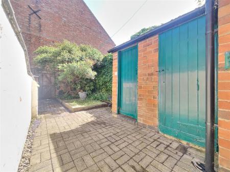 2 bedroom Terraced House for sale in St. Leonards Road, Leicester