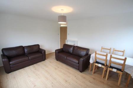 2 bedroom Property to let in Lyndhurst Court, Stoneygate, Leicester
