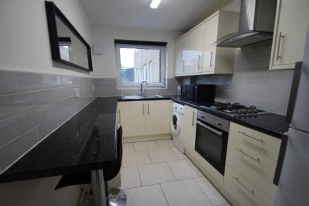 Lyndhurst Court, Stoneygate, Leicester