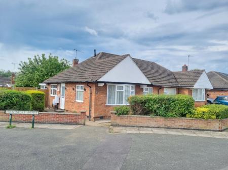 2 bedroom Property to let in Foxhunter Drive, Leicester