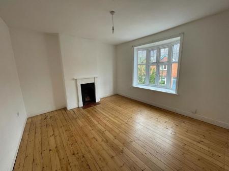 3 bedroom Property to let in Lytton Road, Leicester