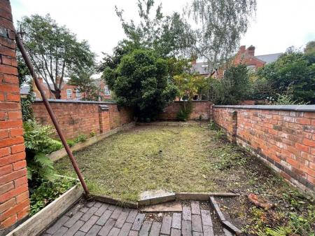 3 bedroom Property to let in Lytton Road, Leicester