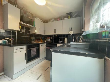 2 bedroom Detached bungalow for sale in Hatherleigh Road, Leicester