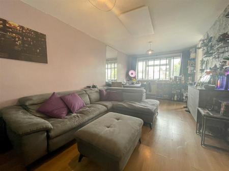 2 bedroom Detached bungalow for sale in Hatherleigh Road, Leicester