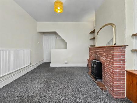 2 bedroom Terraced House for sale in Western Road, Leicester