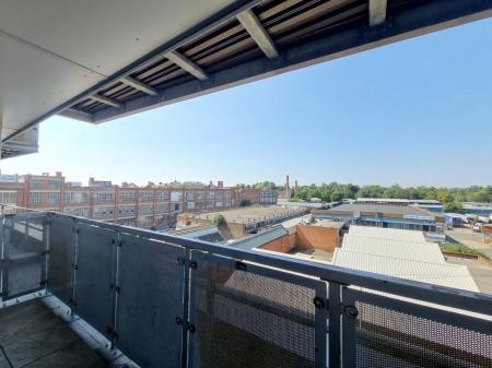 2 bedroom Property to let in Navigation Street, Leicester
