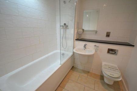2 bedroom Property to let in Navigation Street, Leicester