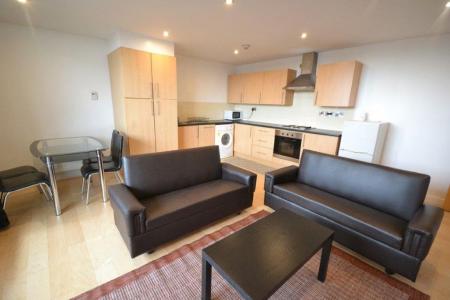 2 bedroom Property to let in Navigation Street, Leicester