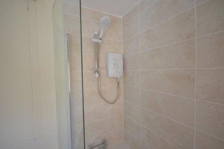 1 bedroom Property to let in St Leonards Road, Leicester