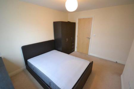 2 bedroom Property to let in Watkin Road, Leicester