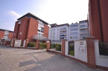 2 bedroom Property to let in Watkin Road, Leicester