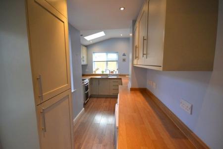 2 bedroom Property to let in Queens Road, Leicester
