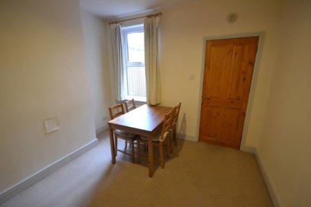 2 bedroom Property to let in Queens Road, Leicester
