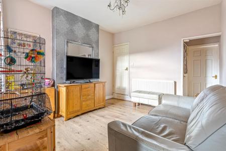 2 bedroom Terraced House for sale in Vernon Road, Aylestone, Leicester