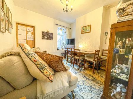 2 bedroom Terraced House for sale in Edward Road, Leicester