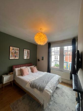 2 bedroom Property to let in Clarendon Park Road, Leicester