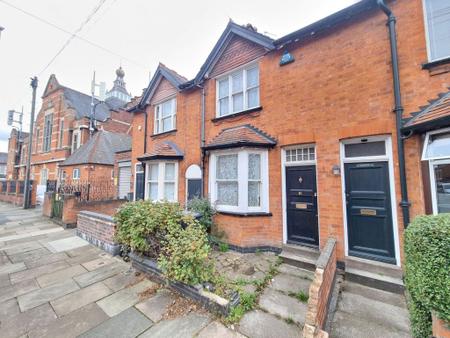 2 bedroom Property to let in Lytton Road, Leicester
