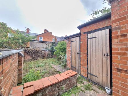 2 bedroom Property to let in Lytton Road, Leicester