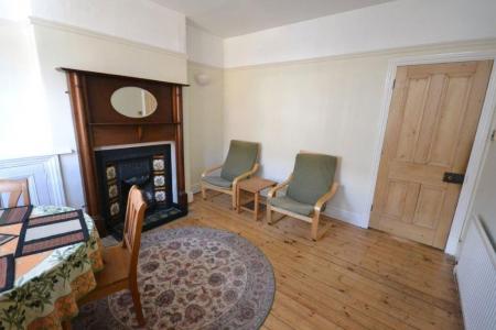 2 bedroom Property to let in Lytton Road, Leicester