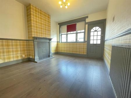 2 bedroom Terraced House for sale in Hawkesbury Road, Leicester