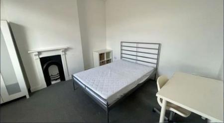3 bedroom Property to let in Thorpe Street, Leicester
