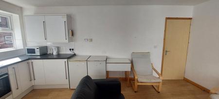 3 bedroom Property to let in Thorpe Street, Leicester