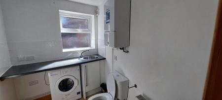 3 bedroom Property to let in Thorpe Street, Leicester