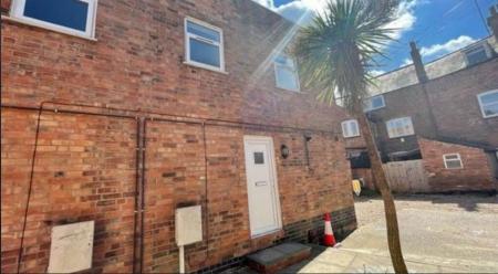 3 bedroom Property to let in Thorpe Street, Leicester